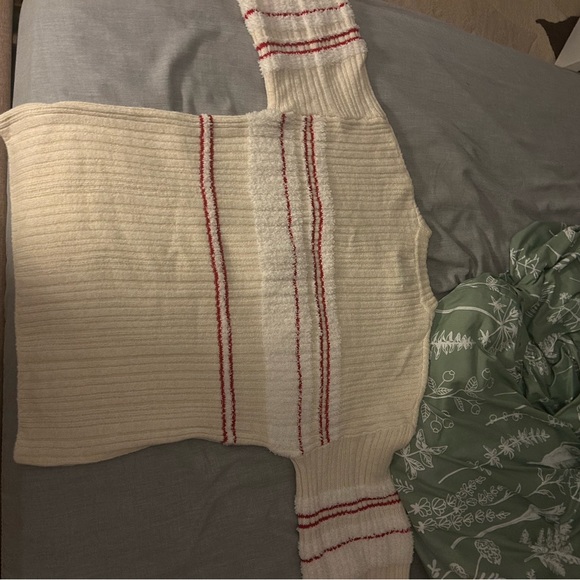 Urban outfitters sweater small - Picture 2 of 4